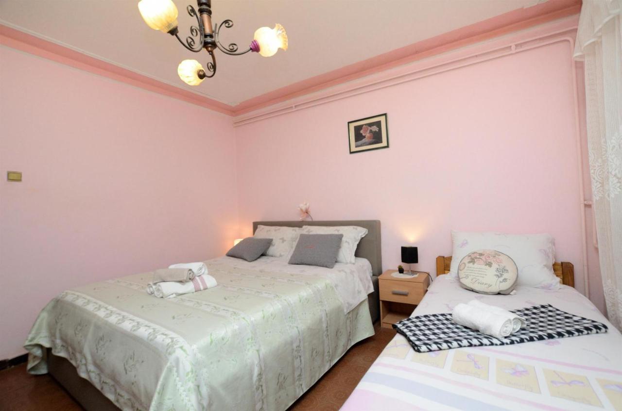 Apartments Medelin Rovinj Exterior photo